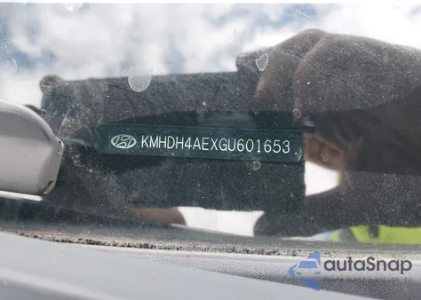 2016 Hyundai Elantra Value Edition z USA, uszkodzony, nr VIN KMHDH4AEXGU601653